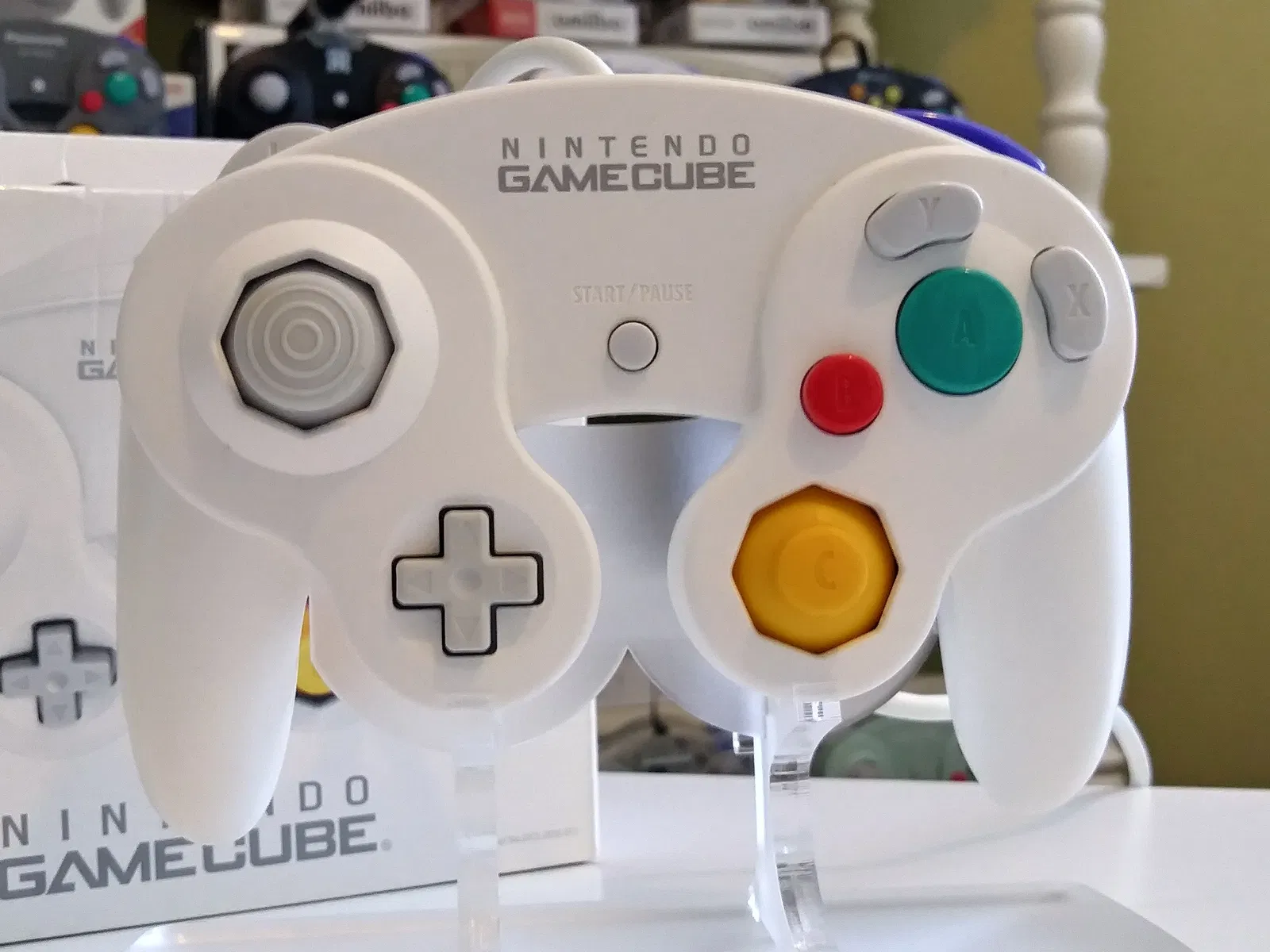 Pure White Controller