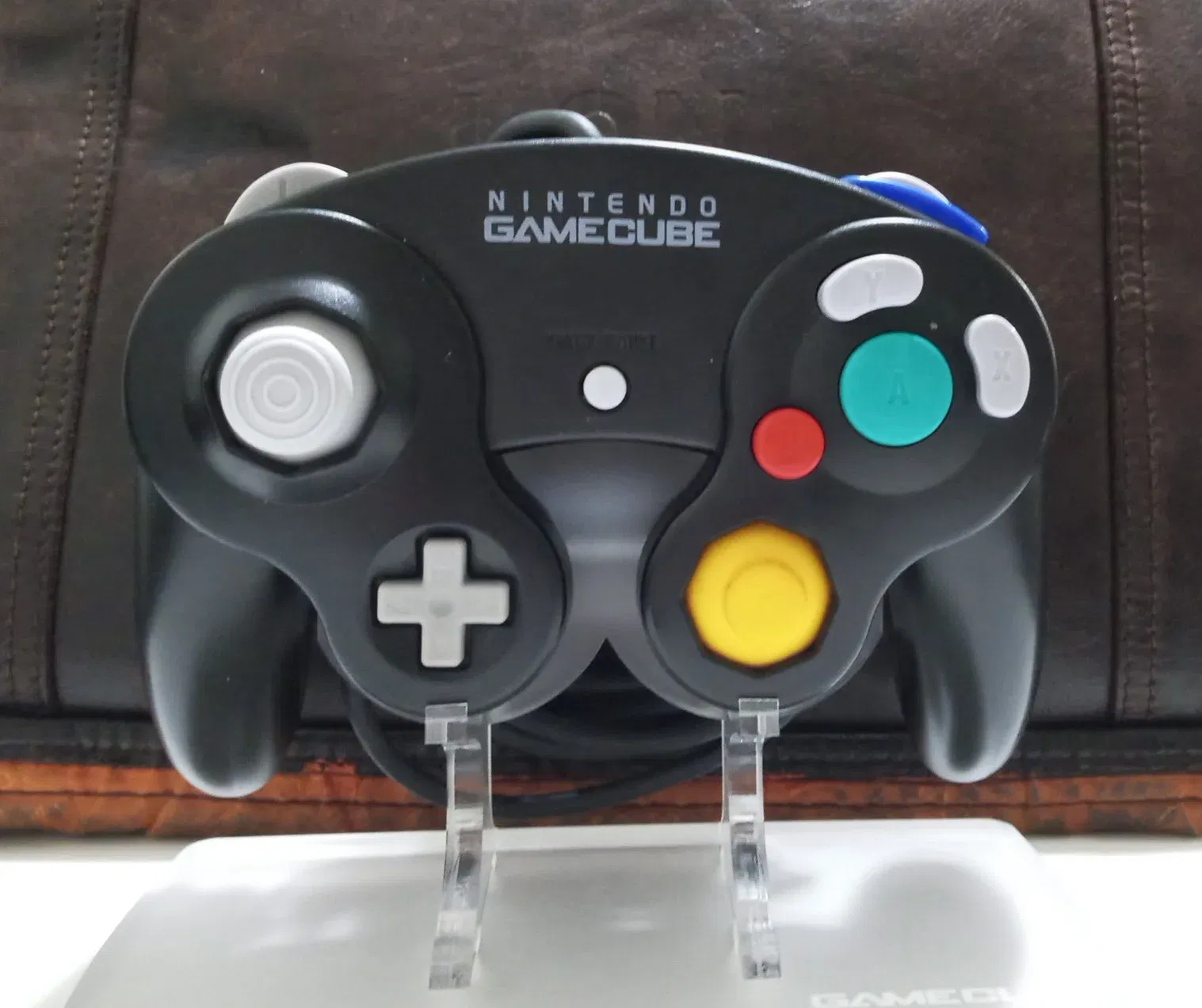 Jet Black Gradiente Controller