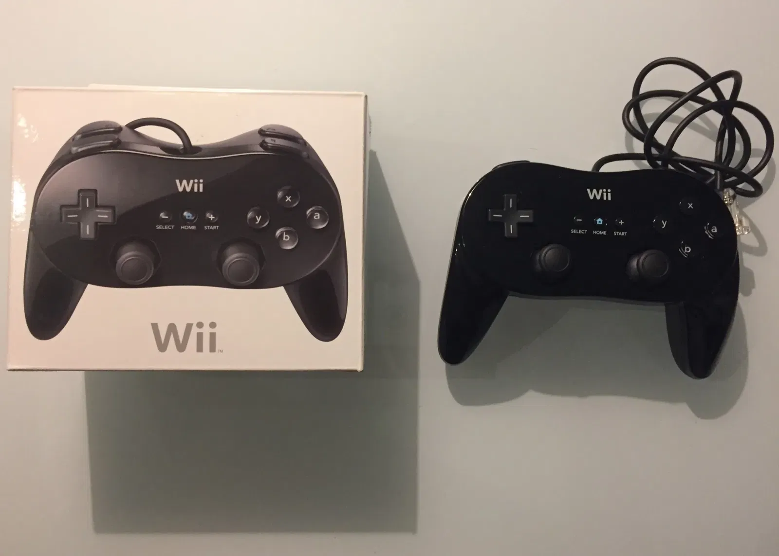 Classic Pro Black Controller [NA]